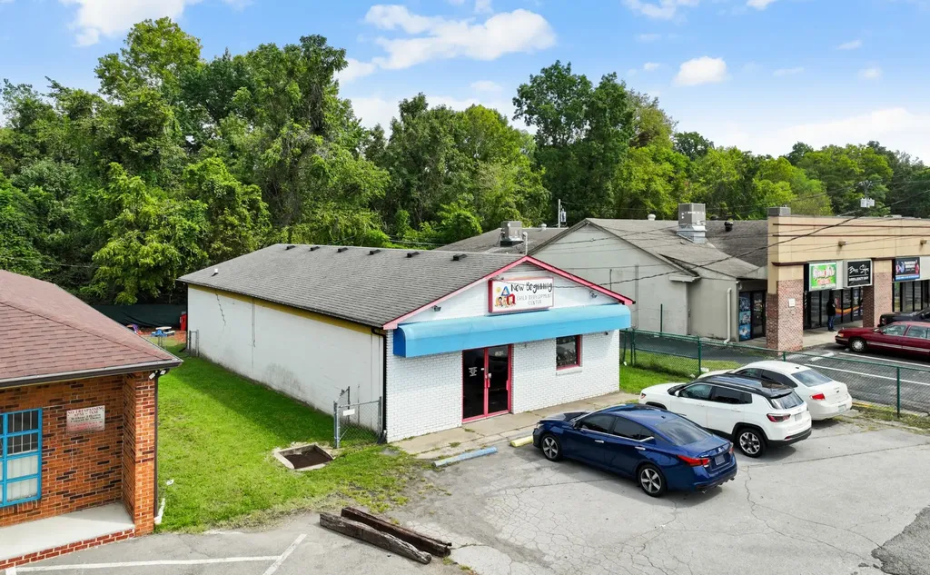 1509 Fort Campbell Boulevard Clarksville TN 37042