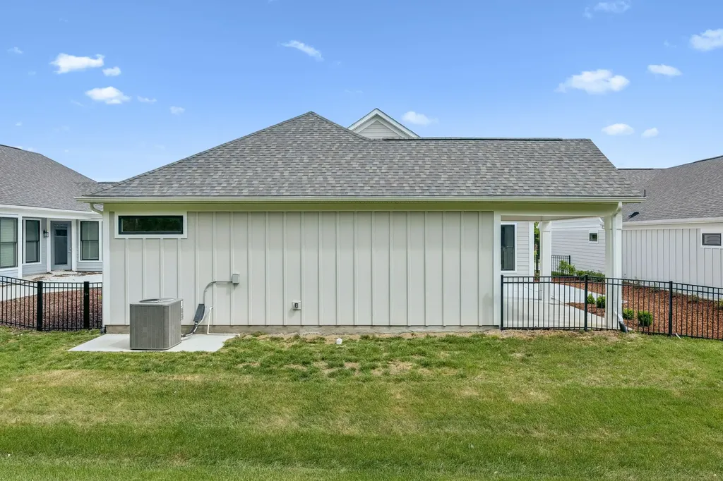 412 Gooding Boulevard Smyrna TN 37167