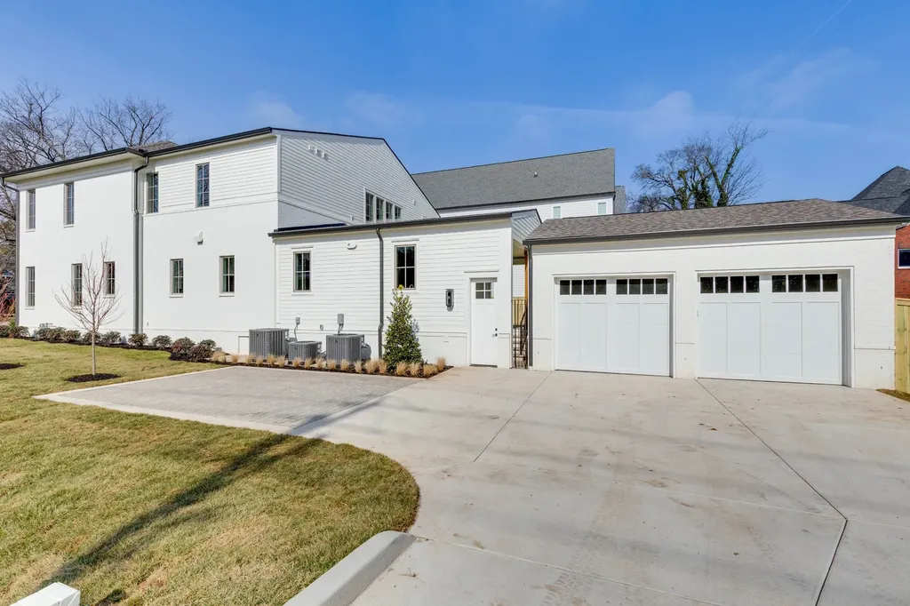 4118 Eden Avenue Nashville TN 37215