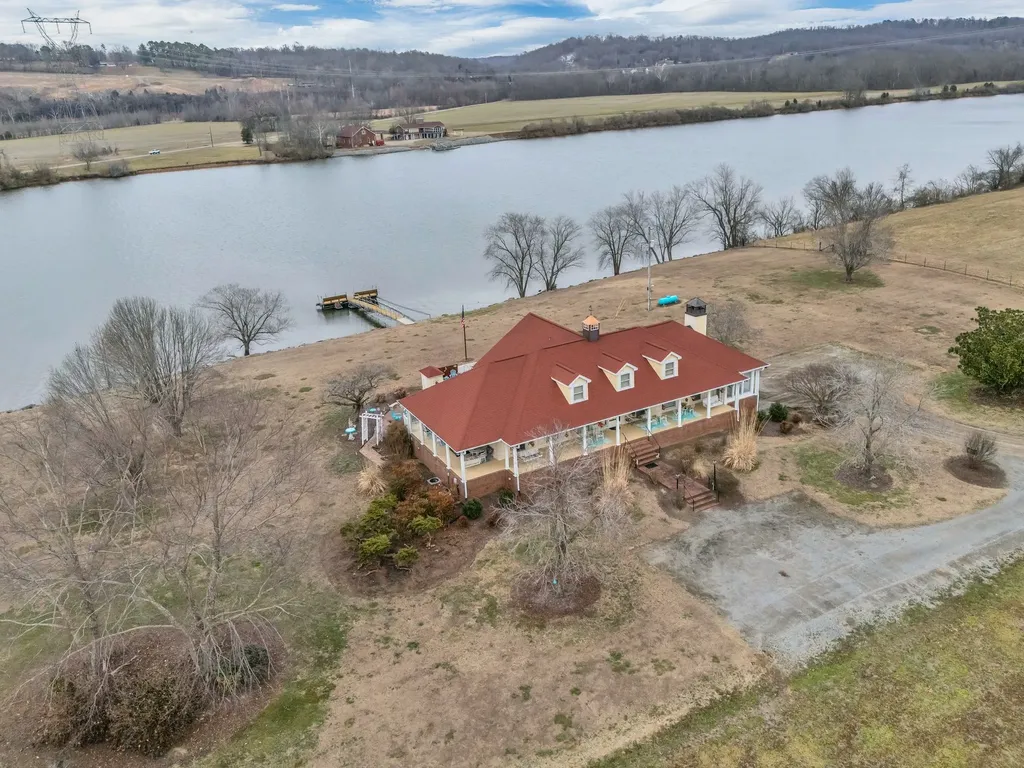 2030 Highway 49, W Ashland City TN 37015