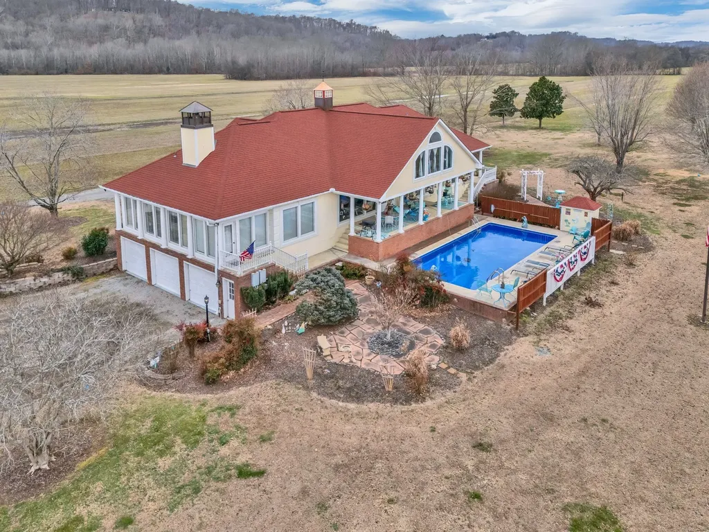 2030 Highway 49, W Ashland City TN 37015