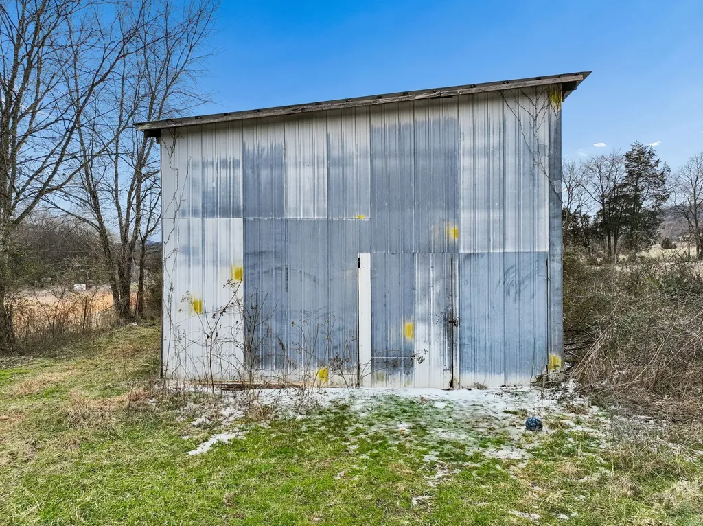 7291 Greenvale Road Watertown TN 37184