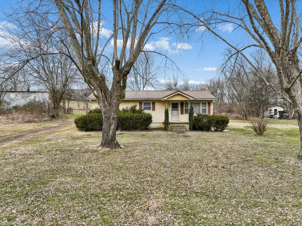 7291 Greenvale Road Watertown TN 37184