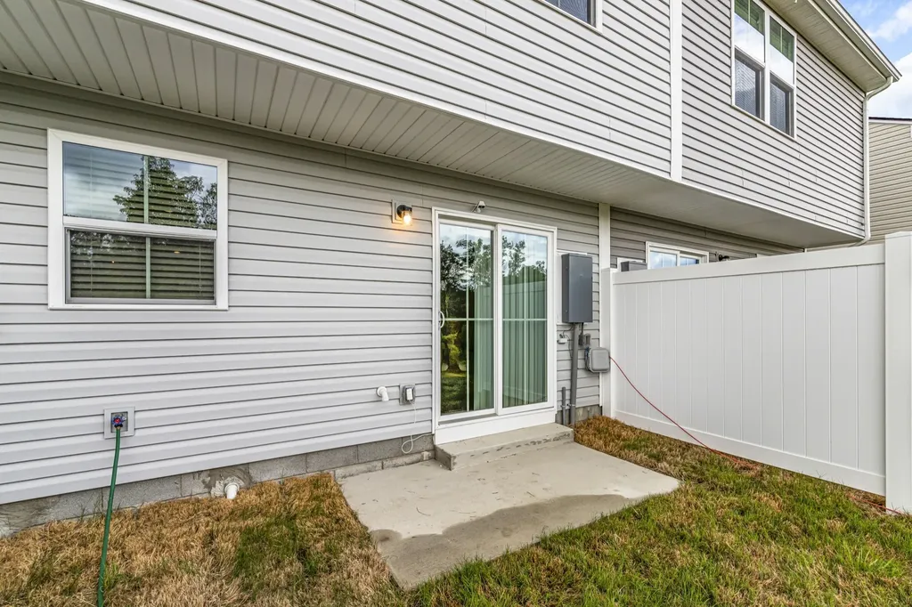 1518 Smoketree Road Antioch TN 37013