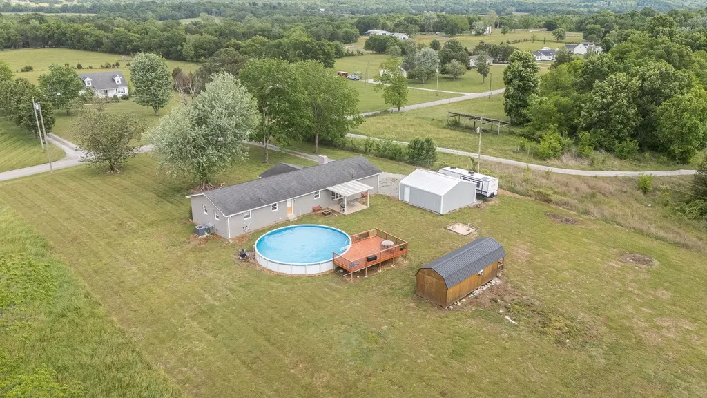 392 Adams Road Shelbyville TN 37160