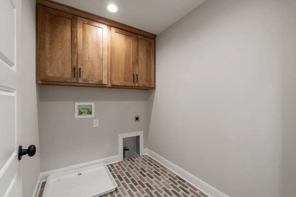 8184 Gideon Road Greenbrier TN 37073