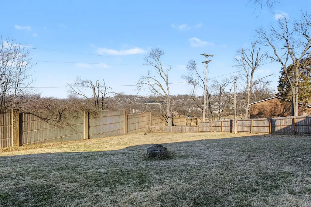 3317 Long Boulevard Nashville TN 37203