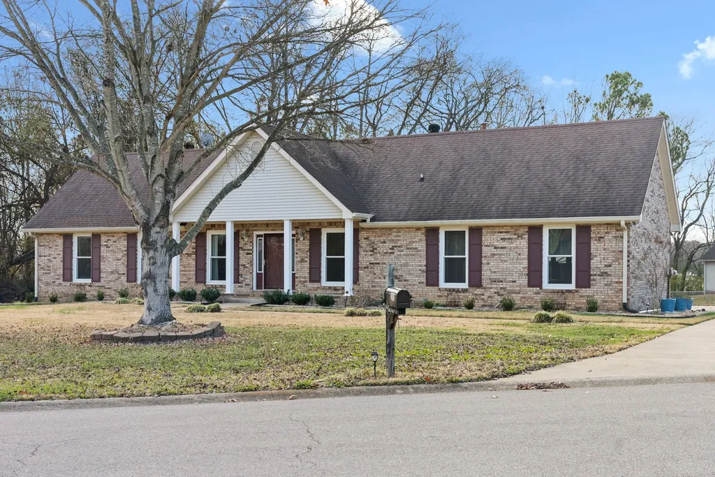 290 Andrew Jackson Drive Clarksville TN 37043