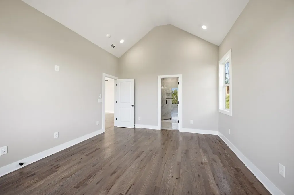 2109C Summitt Avenue Nashville TN 37218