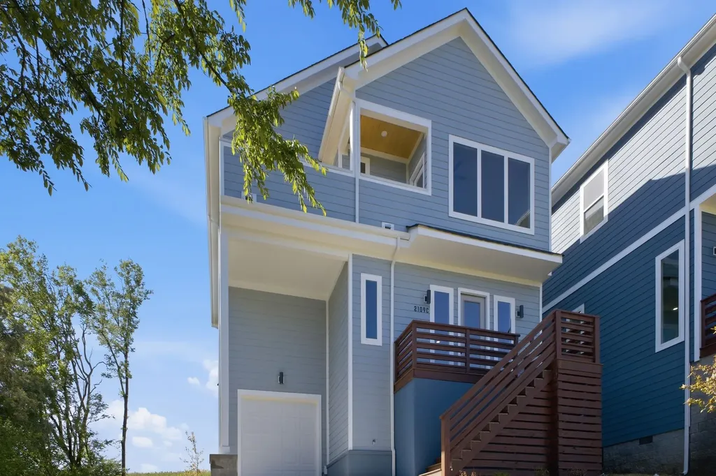 2109C Summitt Avenue Nashville TN 37218