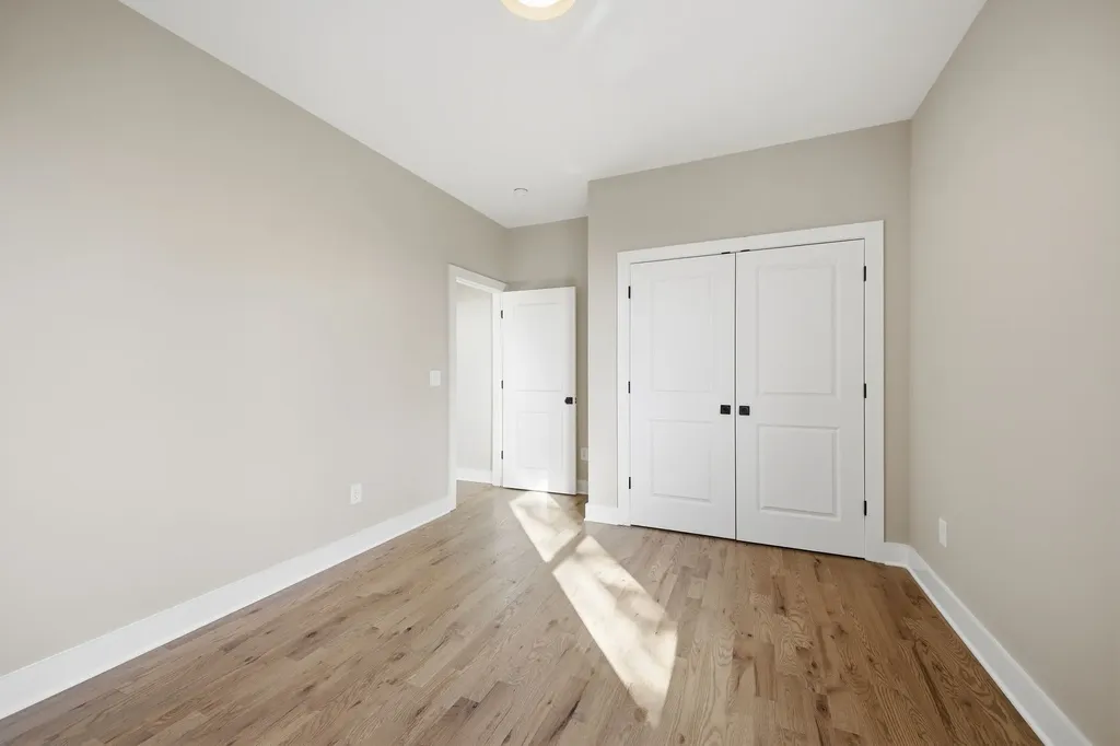 2109C Summitt Avenue Nashville TN 37218