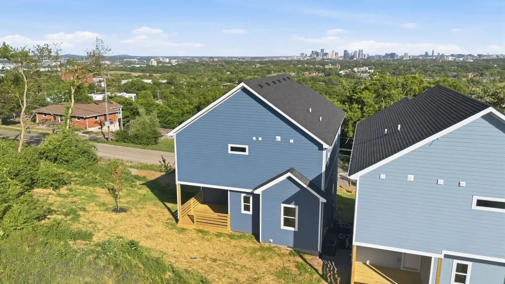2109D Summitt Avenue Nashville TN 37218