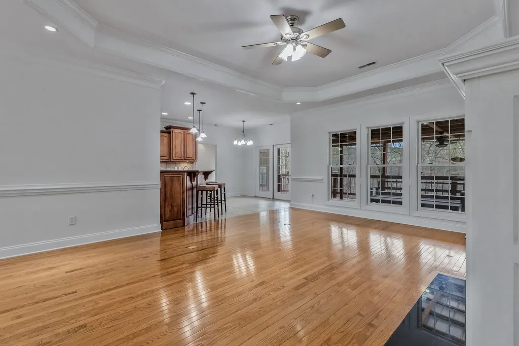282 Owl Hollow Lane Winchester TN 37398