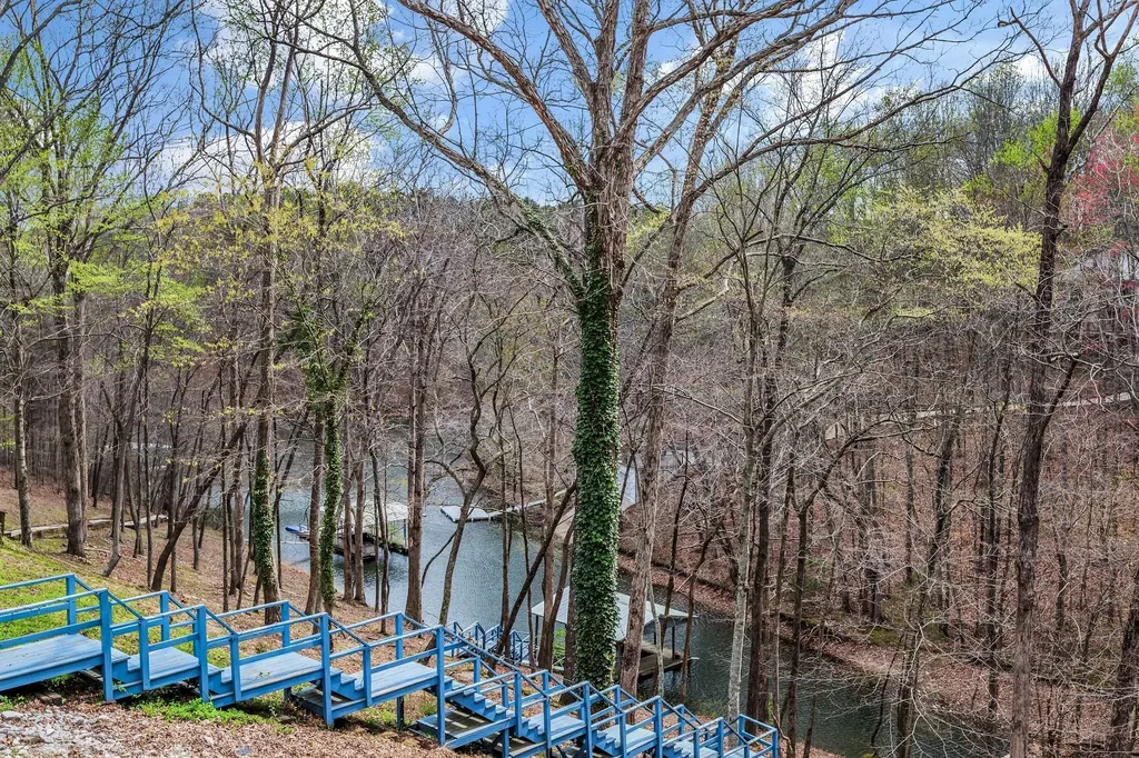 282 Owl Hollow Lane Winchester TN 37398