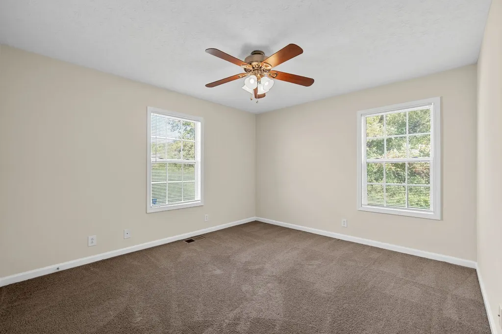 105 Solid Rock Court Clarksville TN 37042