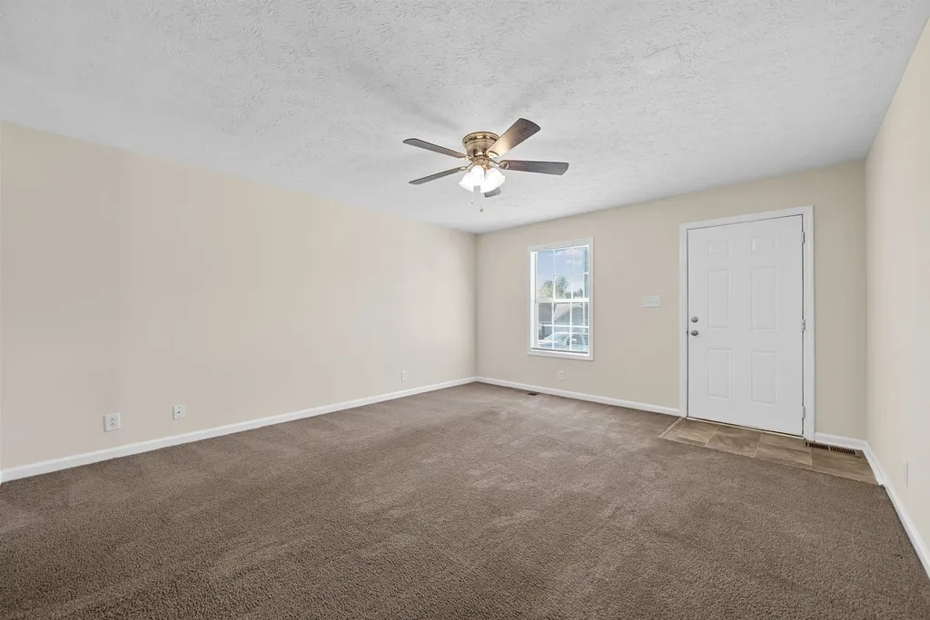 105 Solid Rock Court Clarksville TN 37042
