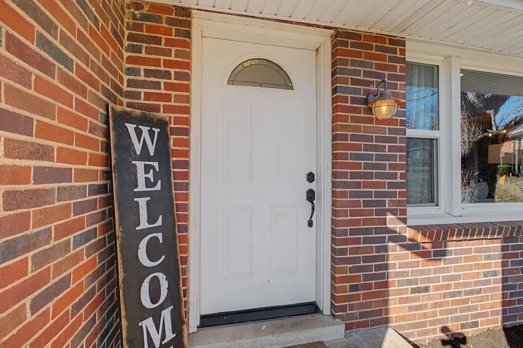 100 Dellrose Drive Nashville TN 37214