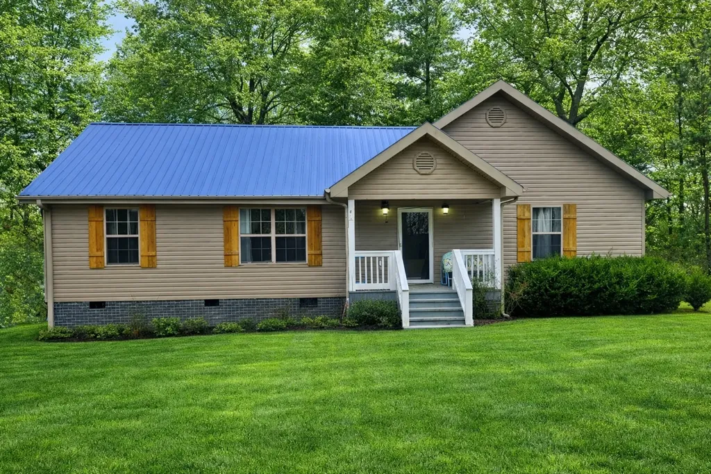124 Brown Lane Tracy City TN 37387