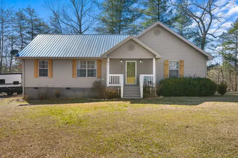 124 Brown Lane Tracy City TN 37387