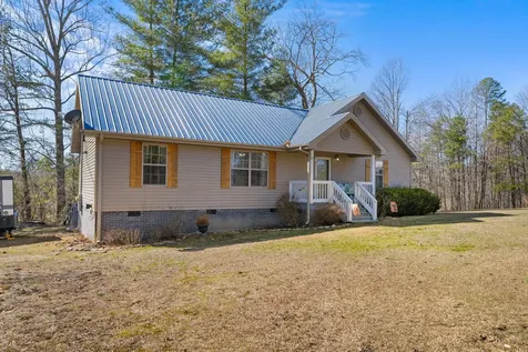 124 Brown Lane Tracy City TN 37387