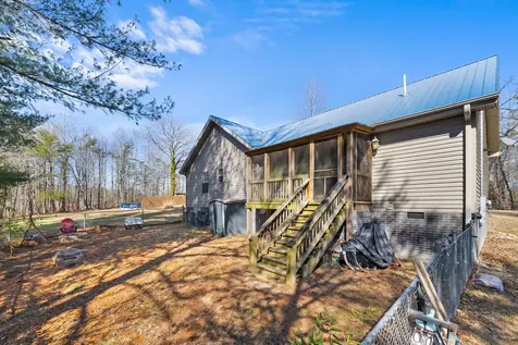 124 Brown Lane Tracy City TN 37387