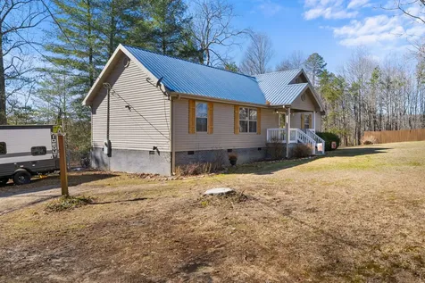 124 Brown Lane Tracy City TN 37387