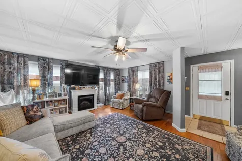 104 Brown Lane Tracy City TN 37387