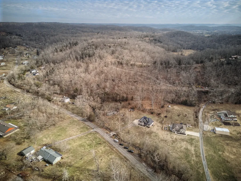 596 Lindsey Hollow Road Gallatin TN 37066