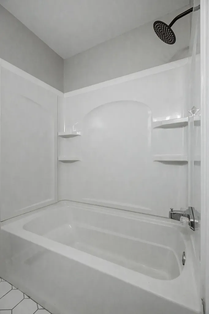 652 Harding Place Nashville TN 37211