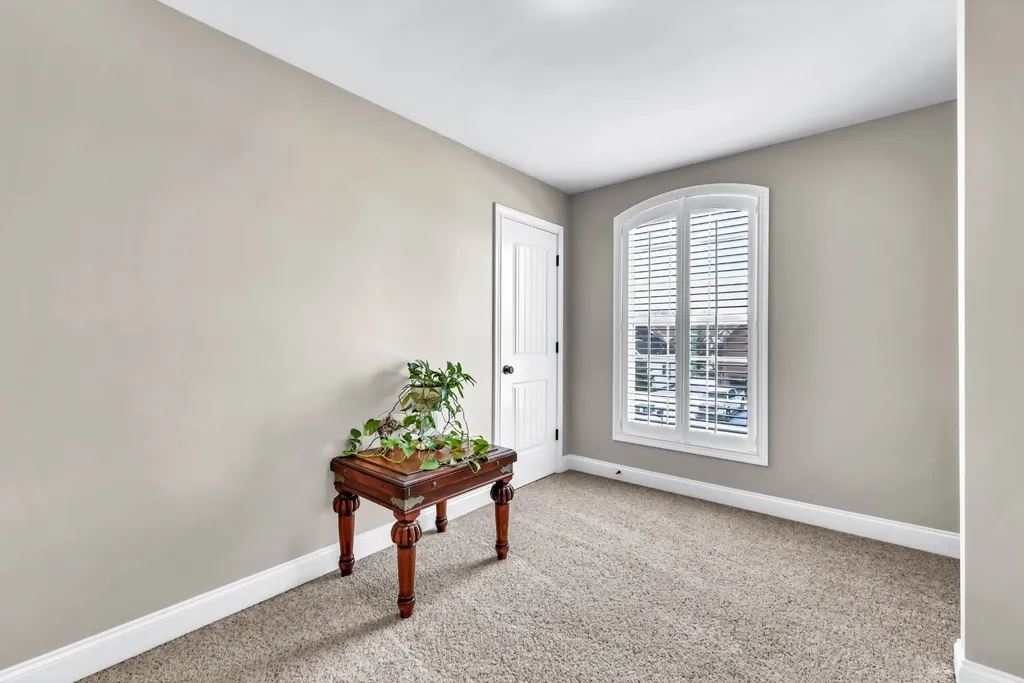 1085 Willow Circle Clarksville TN 37043