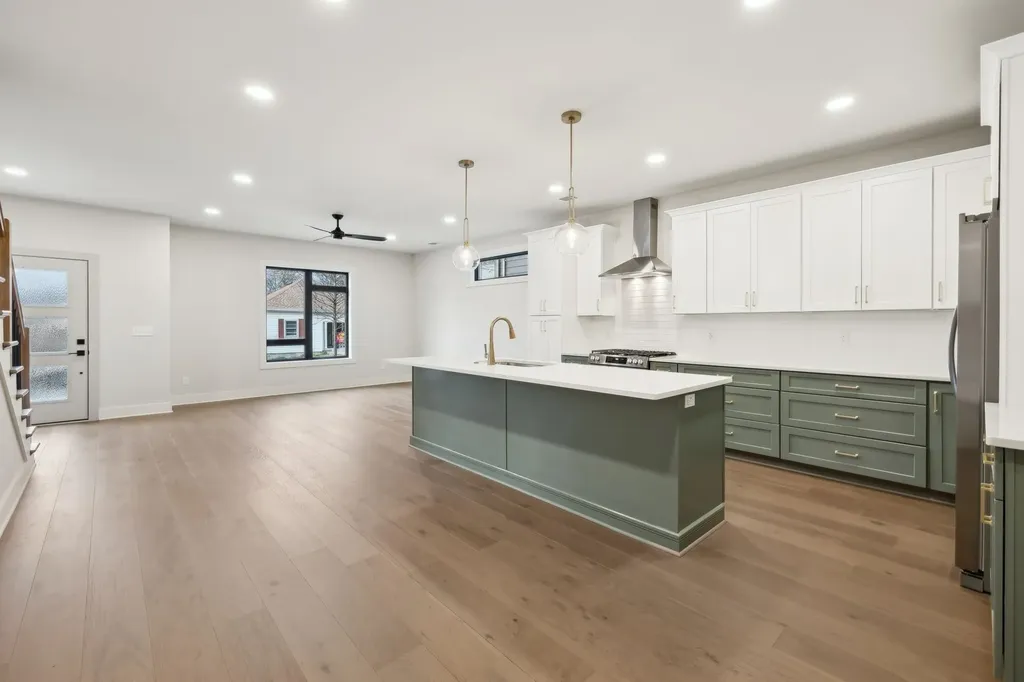 2717 Batavia Street Nashville TN 37208