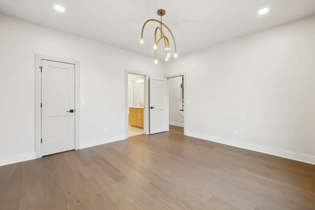 2717 Batavia Street Nashville TN 37208
