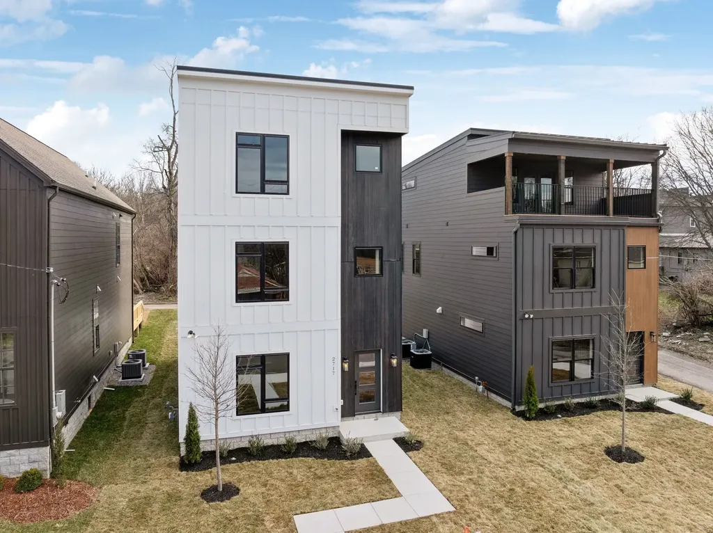 2717 Batavia Street Nashville TN 37208