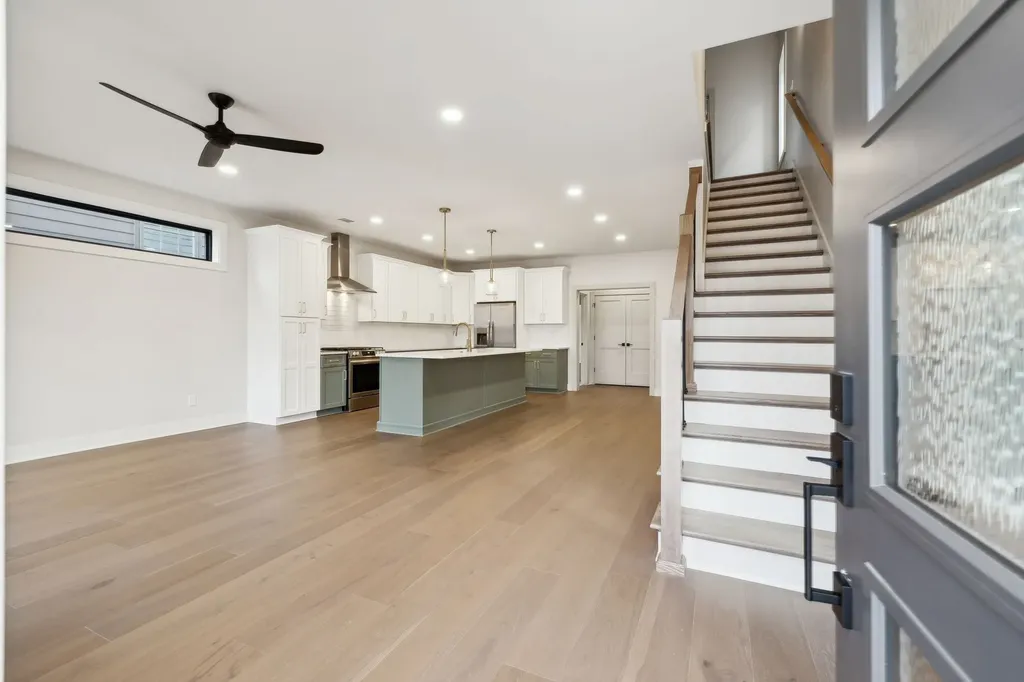 2717 Batavia Street Nashville TN 37208