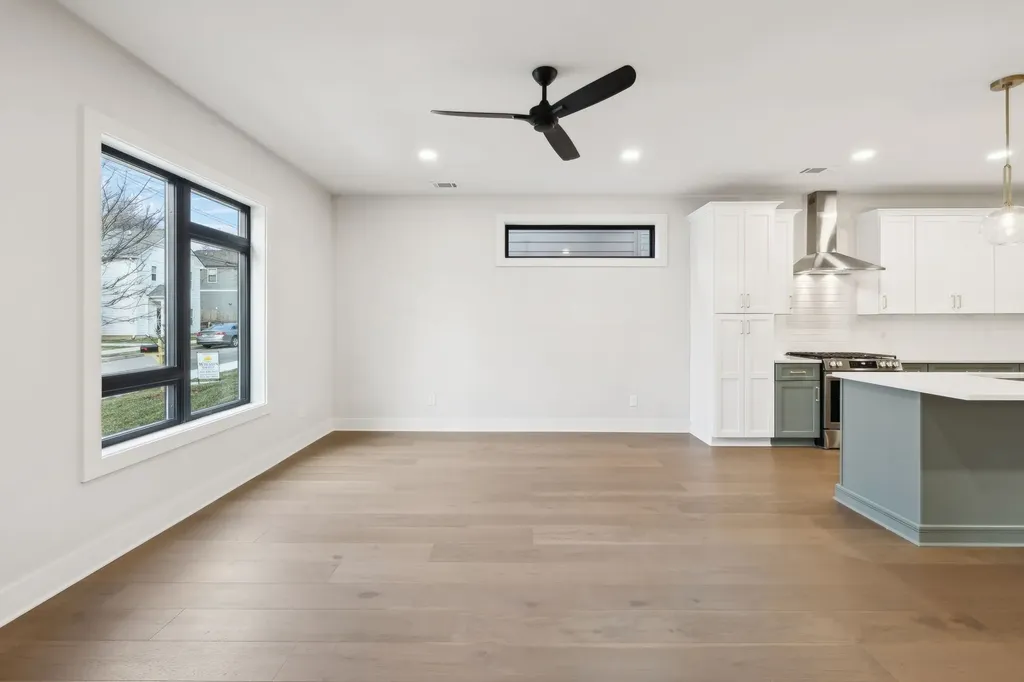 2717 Batavia Street Nashville TN 37208