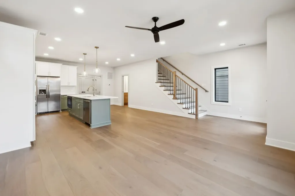 2717 Batavia Street Nashville TN 37208