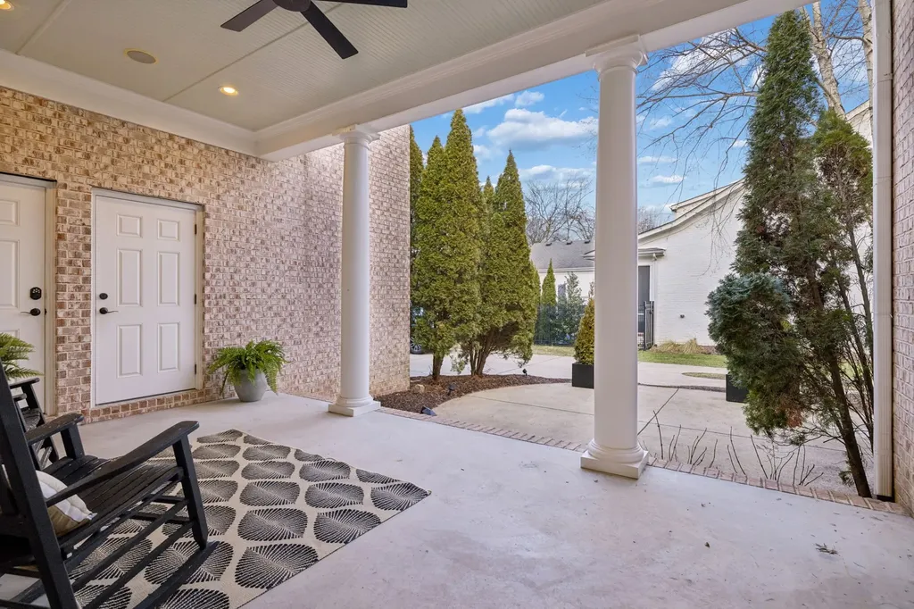 1632 Cooper Creek Lane Franklin TN 37064
