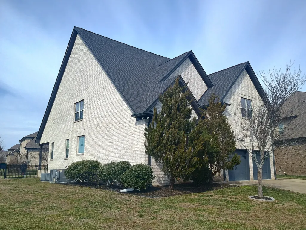 9004 Spearfish Court Spring Hill TN 37174