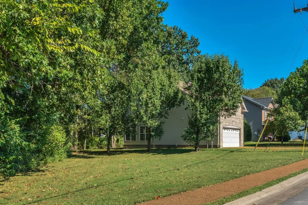 3012 Brisbane Drive Mount Juliet TN 37122