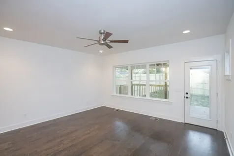 2238B Kline Avenue Nashville TN 37211