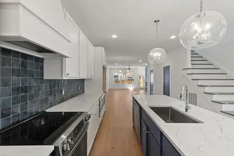 2238B Kline Avenue Nashville TN 37211