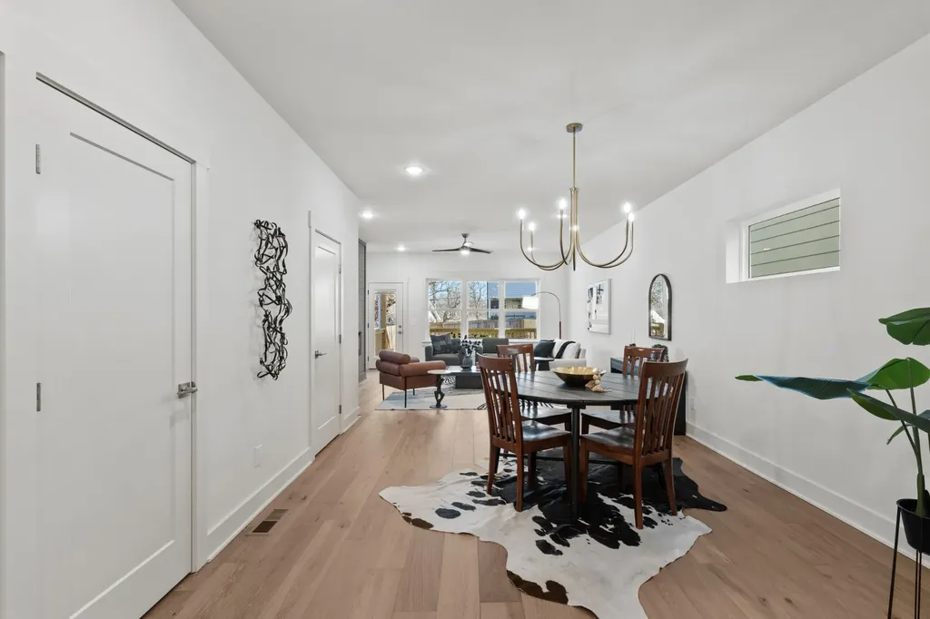 2238A Kline Avenue Nashville TN 37211