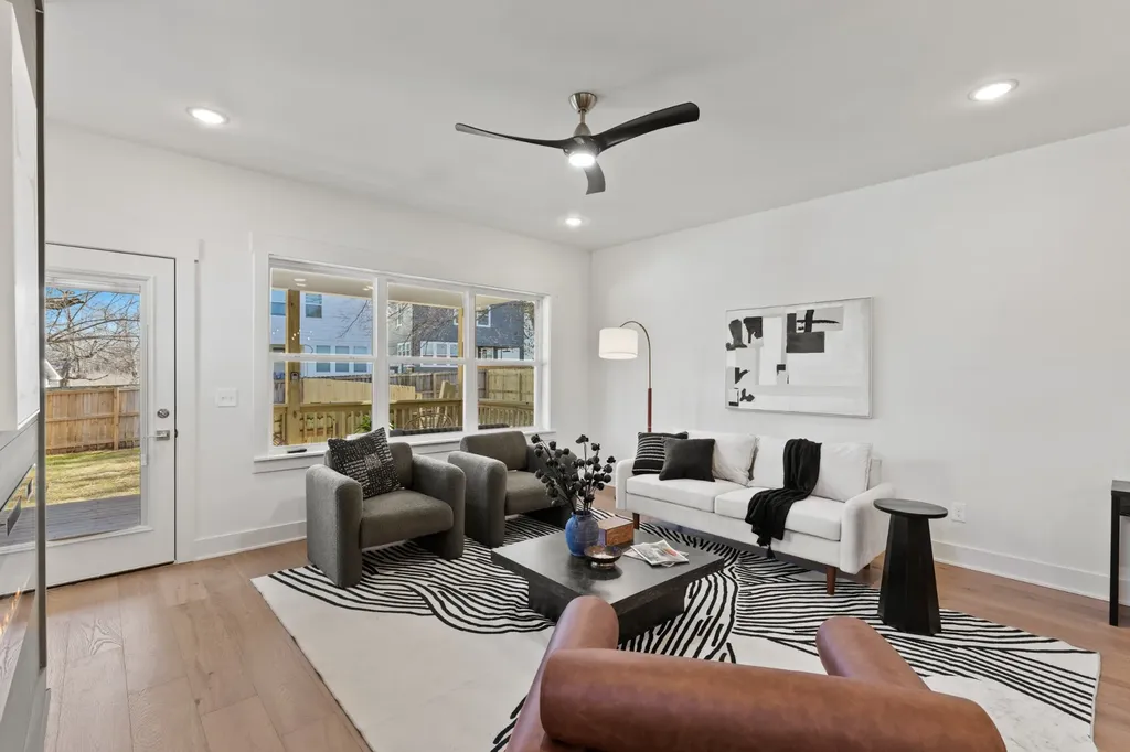 2238A Kline Avenue Nashville TN 37211