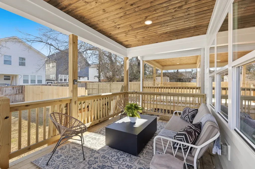2238A Kline Avenue Nashville TN 37211
