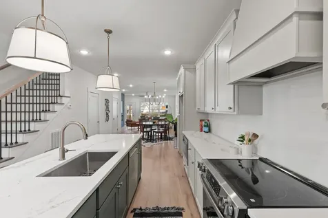 2238A Kline Avenue Nashville TN 37211