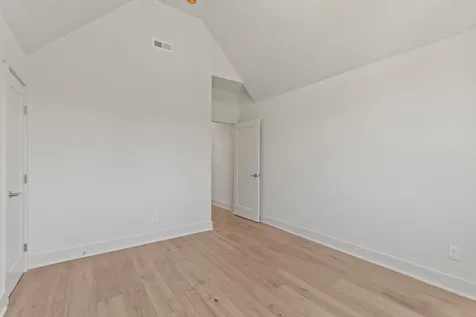 2238A Kline Avenue Nashville TN 37211