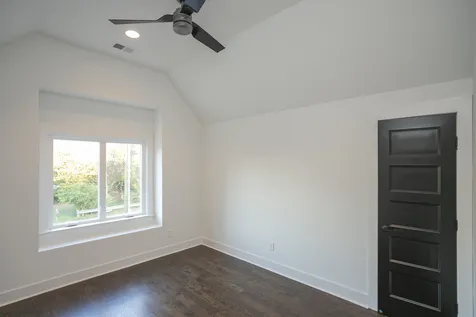 2238A Kline Avenue Nashville TN 37211