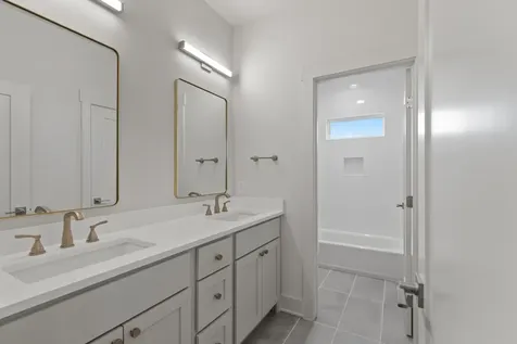 2238A Kline Avenue Nashville TN 37211