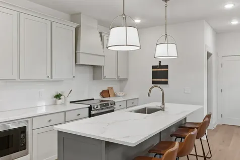 2238A Kline Avenue Nashville TN 37211