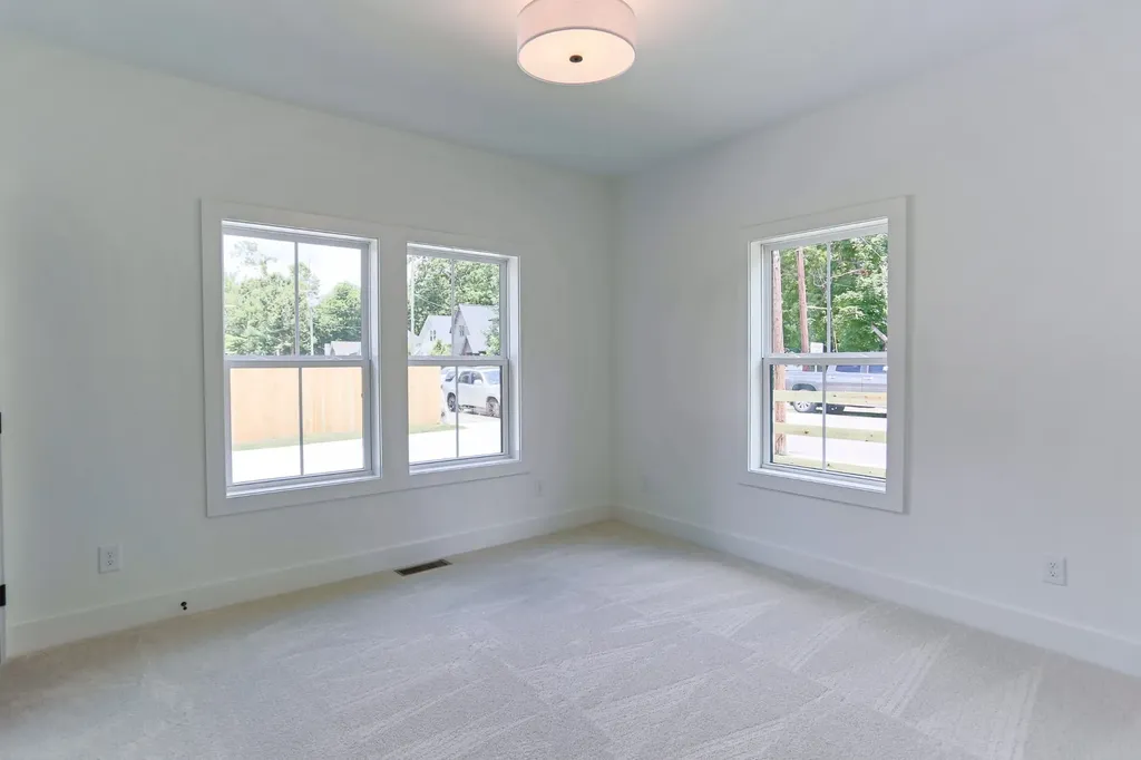 127 Cleveland Street Nashville TN 37207